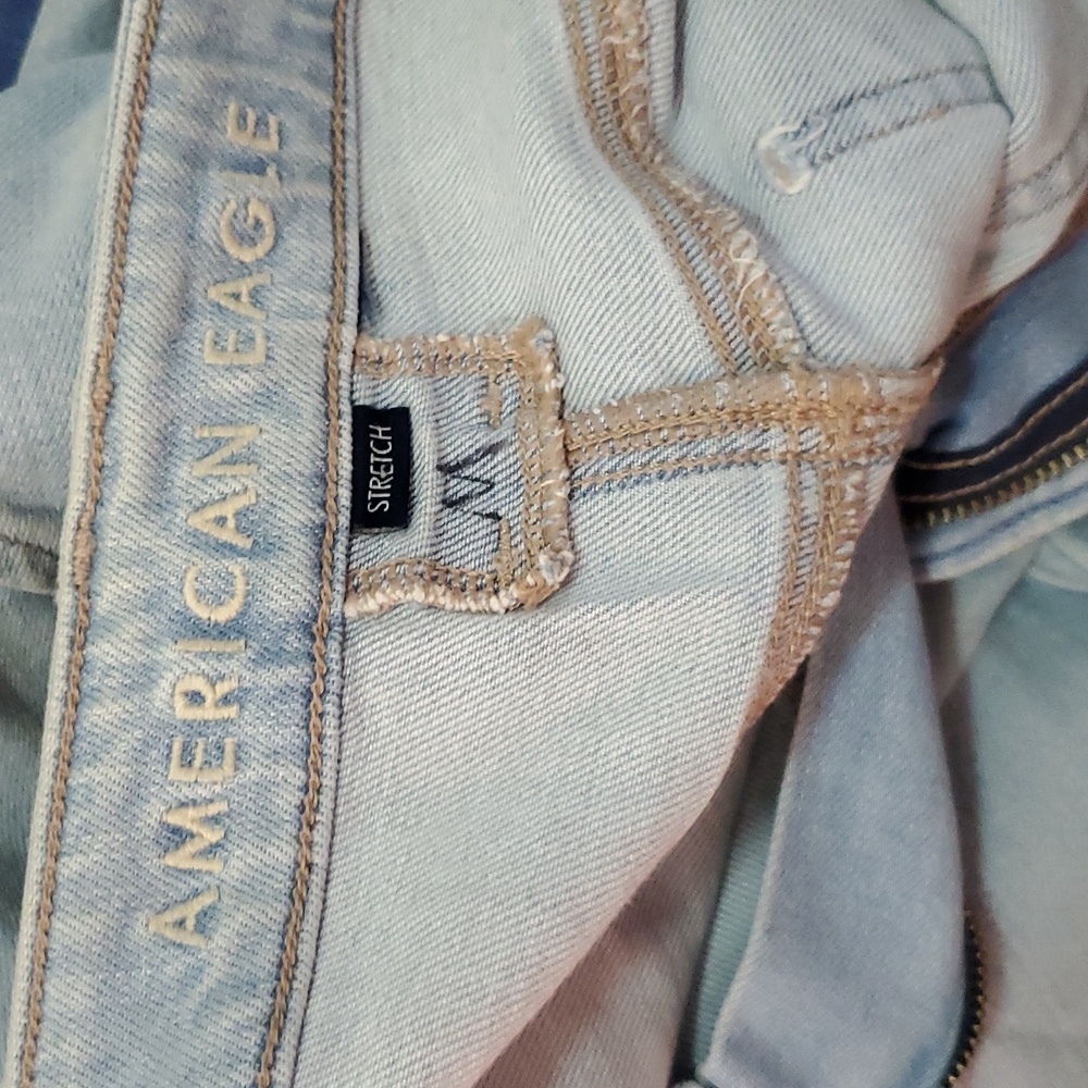 American Eagle Outfitters Light Blue Flare Jeans - Picture 10 of 16